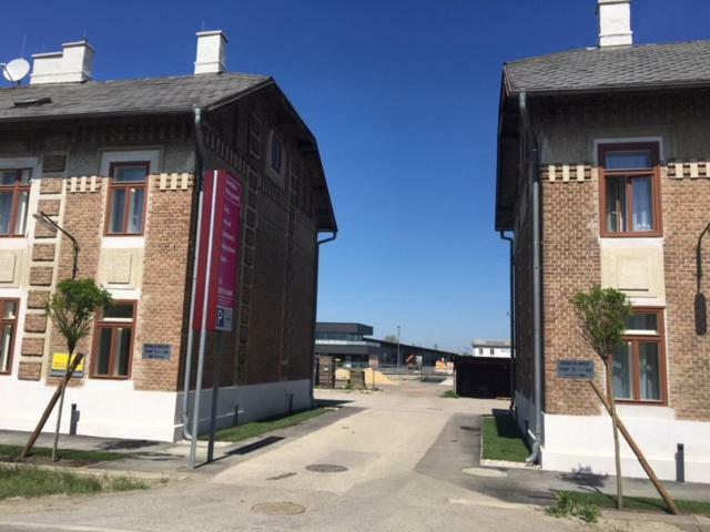 Sissi Apartments Achau Esterno foto