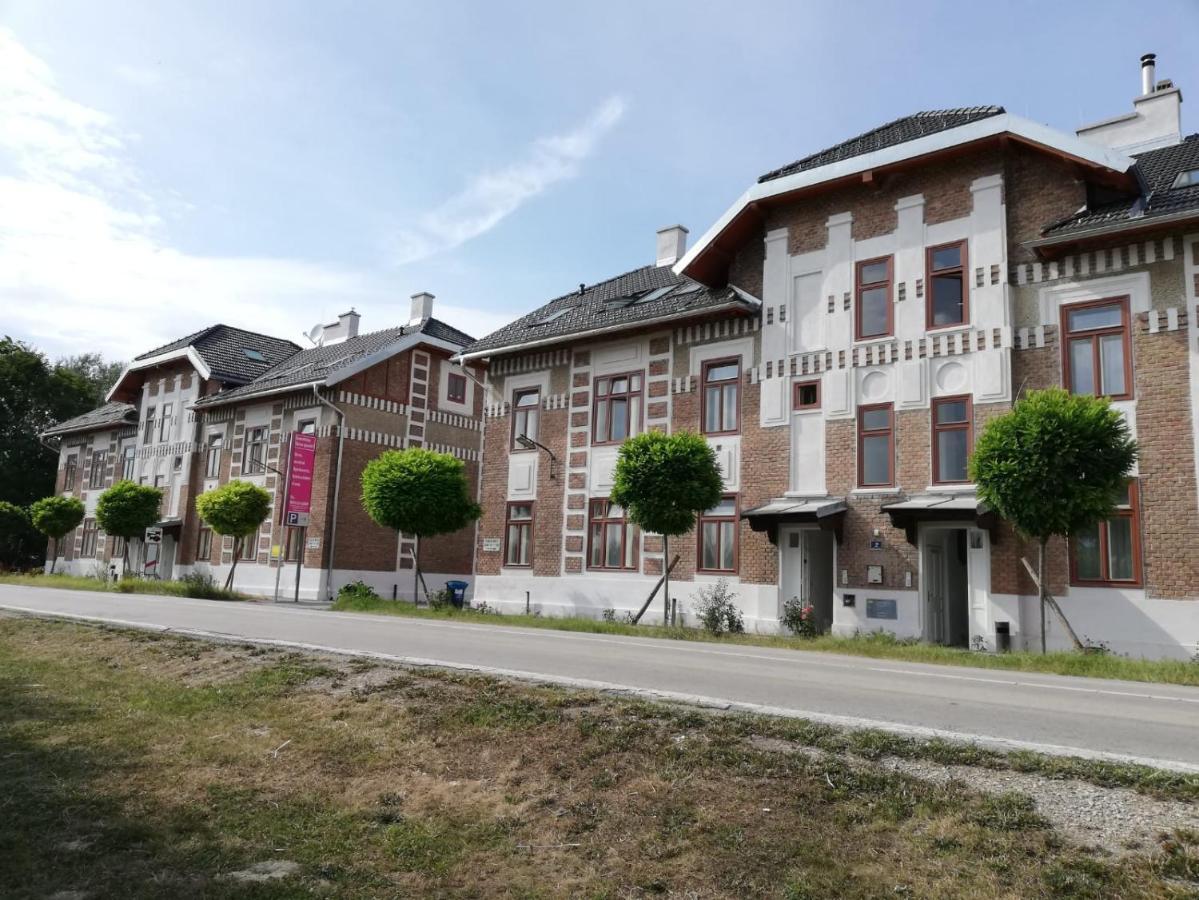 Sissi Apartments Achau Esterno foto
